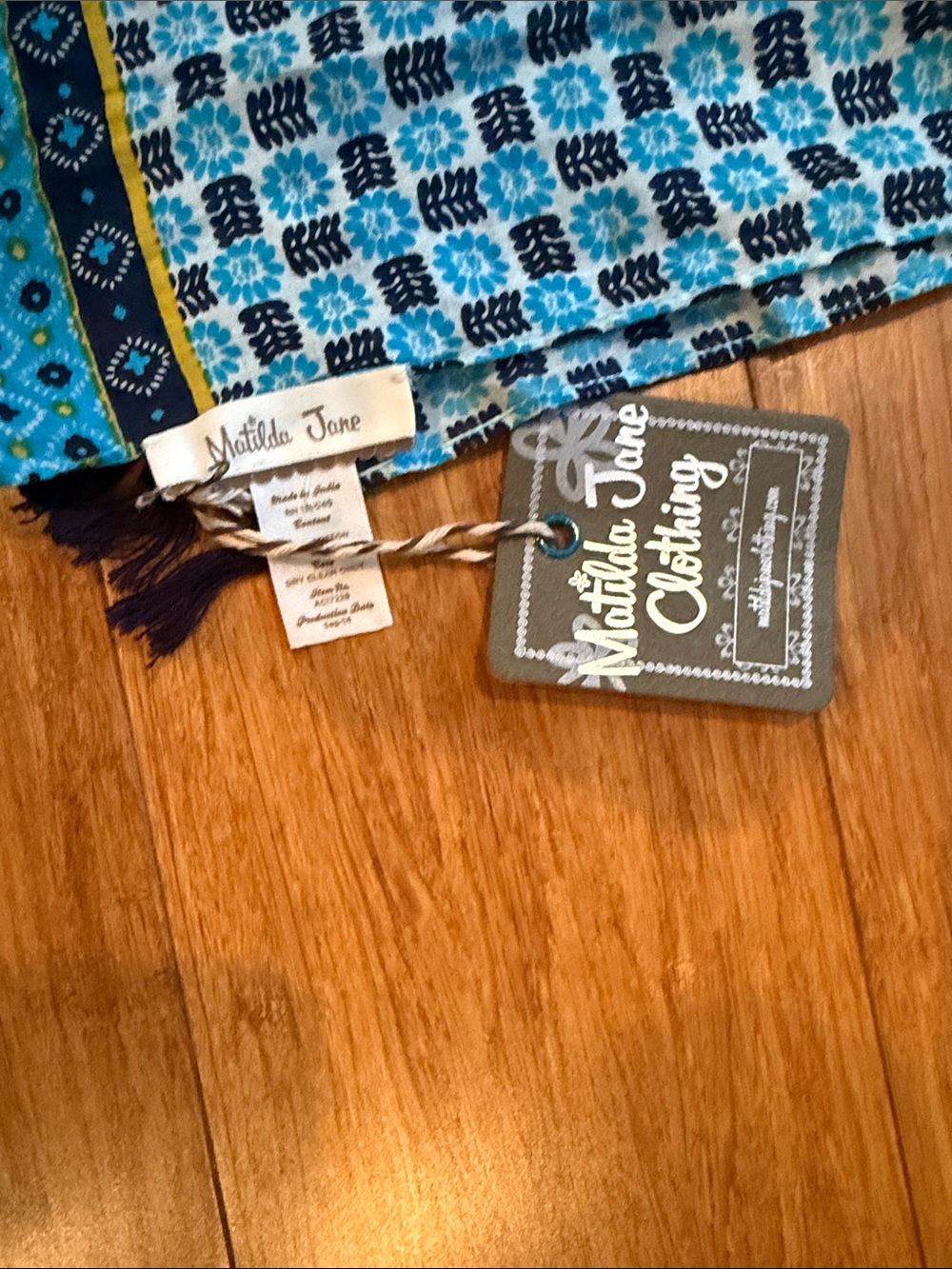 Matilda Jane Turquoise and Yellow Patterned Scarf /Wrap - Picture 6 of 9